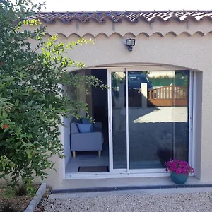 Studio Douillet Au Calme En Provence, Classé *** Appartement